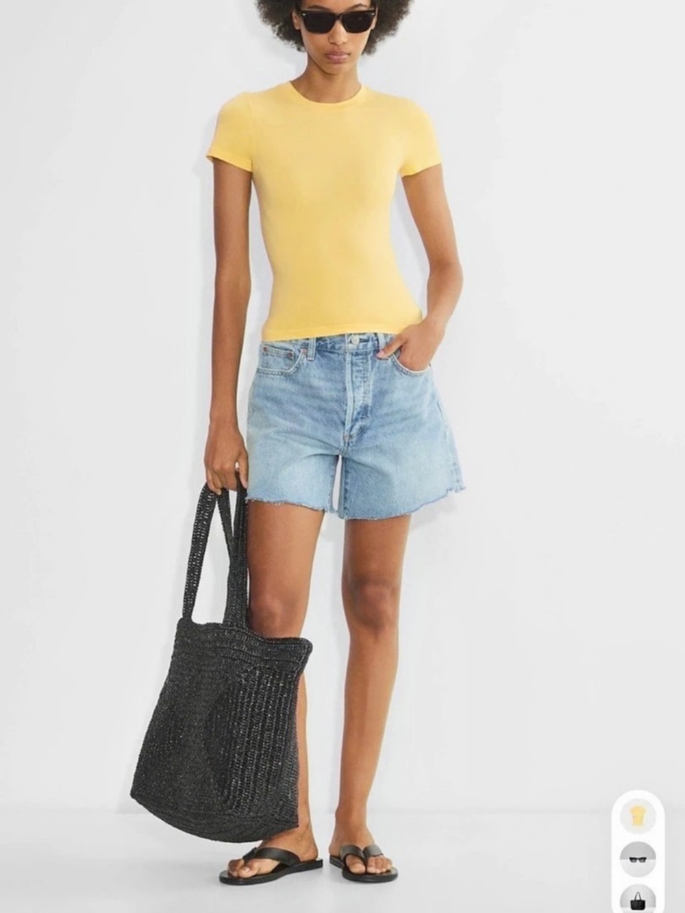 Aritzia Smooth Seamless Willow Fitted Short Sleeve T-Shirt Butter Yellow L